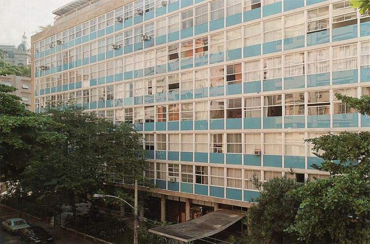 为高密度环境而设计：现代主义如何持续塑造社会住宅 - 13 的图像 31