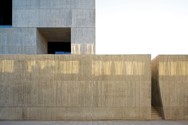 意义的多重层次：探索建筑围护结构的深度内涵 - 7 的图像 17