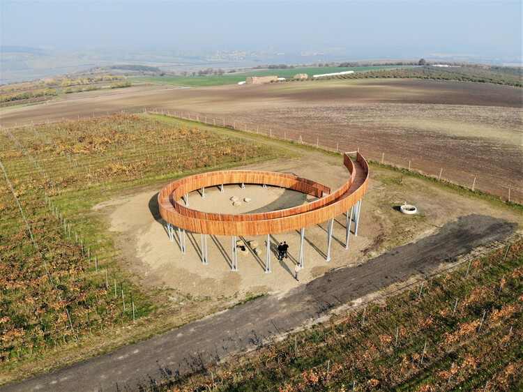 “云端”的建筑：全球 25 座观景塔 - 19 的图像 29