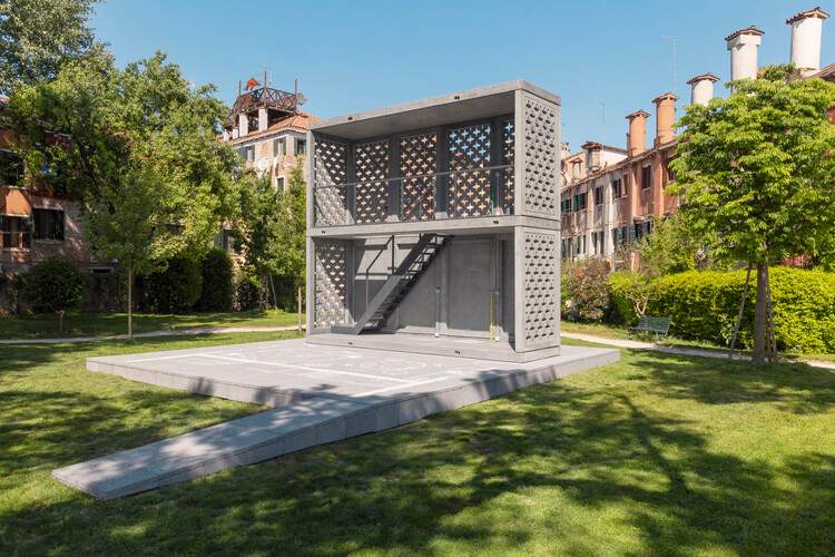 专访 Alejandro Aravena ，探讨渐进式解决方案与零净碳排放混凝土 - 16 的图像 34