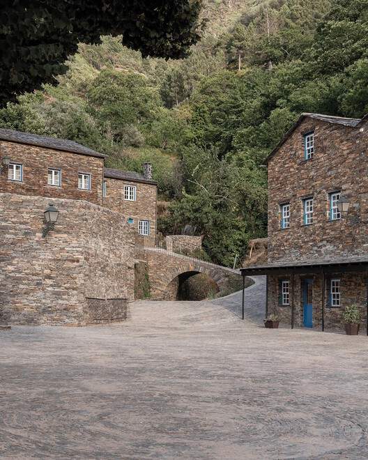 2025年威尼斯建筑双年展西班牙馆：内在性，旨在实现地域平衡的建筑构想 - 88 的图像 97