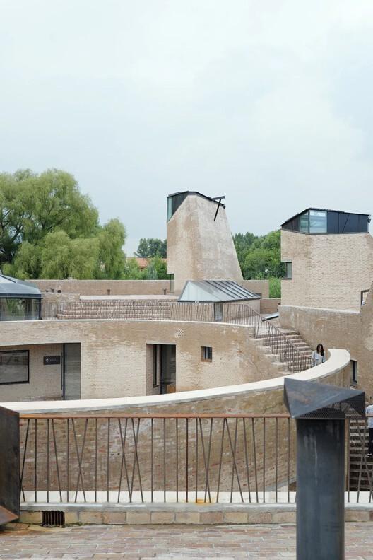 西乌素图村民中心获阿卡汗建筑奖，专访张鹏举 - 12 的图像 34